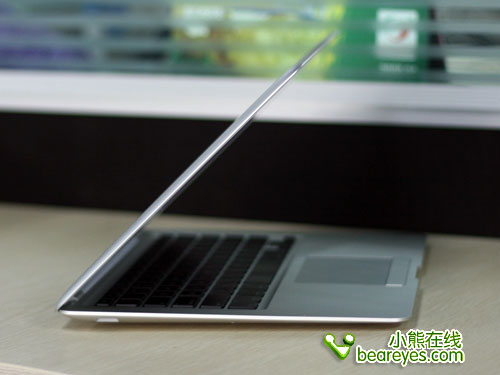 ��14200Ԫƻ��MacbookAir�ں󱩵�