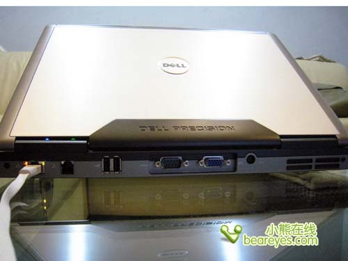 随身工作站戴尔PrecisionM2300欣赏
