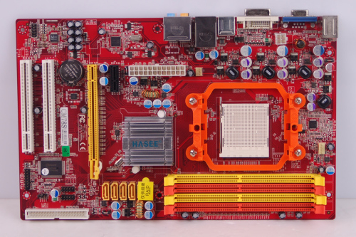 GeForce8200����499��ӢCM78S��100