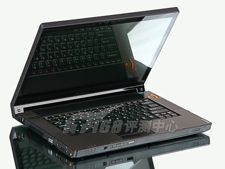 汇聚创意再延续联想IdeapadY530评测(6)