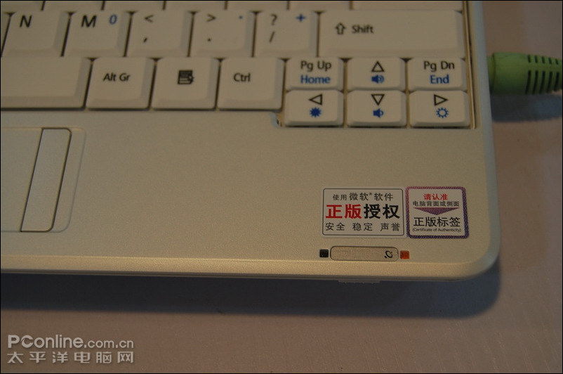 PK��PC�곞AspireOne����Я120G�ʼǱ����ͼ۽�2K8��