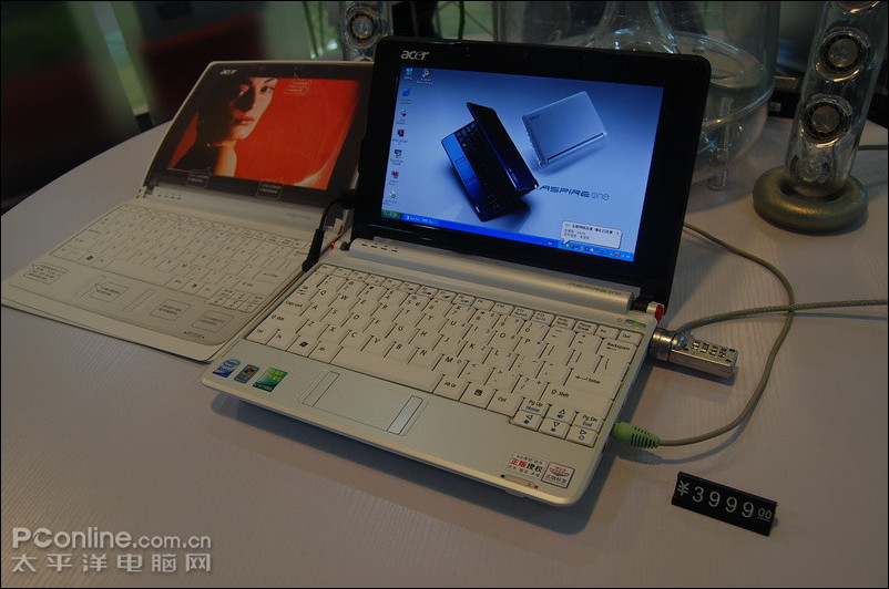 PK��PC�곞AspireOne����Я120G�ʼǱ����ͼ۽�2K8��