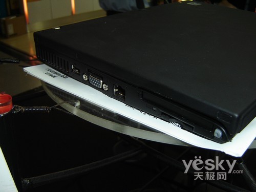 联想ThinkPad X61-7675H4C商务典范仅7999_