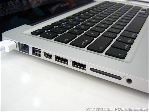 macbook pro 15寸16gi7独立显卡 1250076689_5wg1LY.jpg