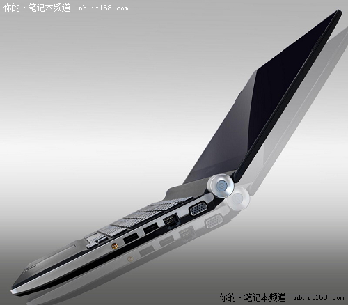 穿越回到三国 给曹操送个笔记本