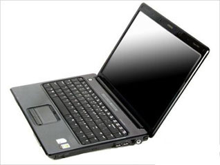 ���� HP Compaq Presario V3900