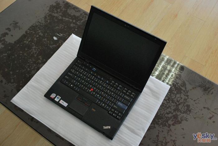 点击查看:thinkpad x301 下一张清晰大图