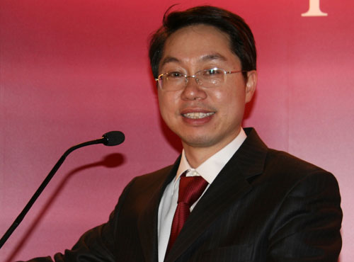 图文:消费电子杂志社出版人朱东方_滚动新闻