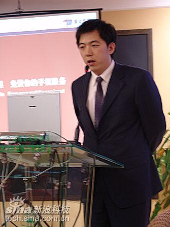 科技时代_图文：探众传媒副总裁杨斌在圆桌讨论中发言