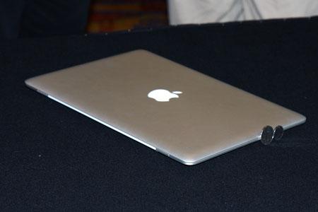 ƻ��MacbookAir�ʼǱ��ڻ�������16988Ԫ