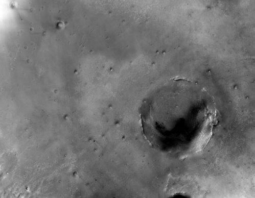 機遇號首次拍到火星直徑22公里奮進隕坑(圖)