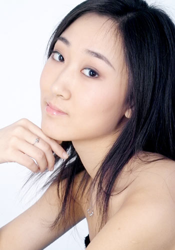 双子座6月5日生日美女陈曦资料图(一)