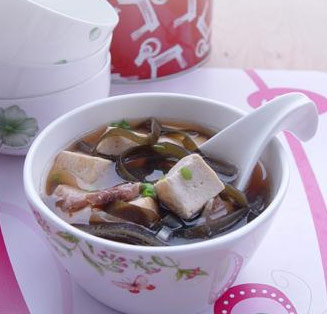 花样海带炖豆腐 花样海带炖豆腐