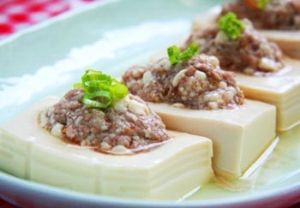 宝宝食谱:豆腐蒸肉(图)