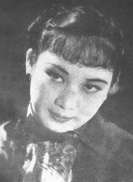 <em>女星胡蝶</em>情窦初开为了爱情卖水瓶_文化读书频