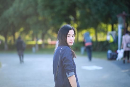 周嘉宁 周嘉宁