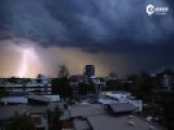 震撼延时摄影：雷暴横扫布里斯班如世界末日