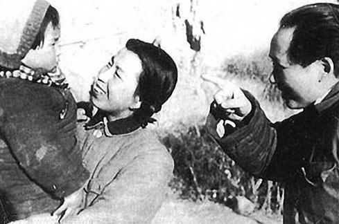 图文解密江青的这一生:延安难得一见的<em>亲情</em>_读