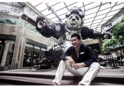 最具流量的公共艺术家毕横独家签约橙工场 艺