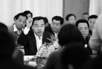 唐良智:将襄樊建成区域性中心城市(图)
