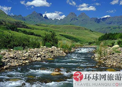 德拉肯斯山脉 德拉肯斯山脉
