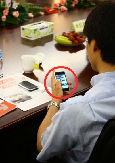 雷军与黄章:两个极客的恩怨局_业界_新浪财经