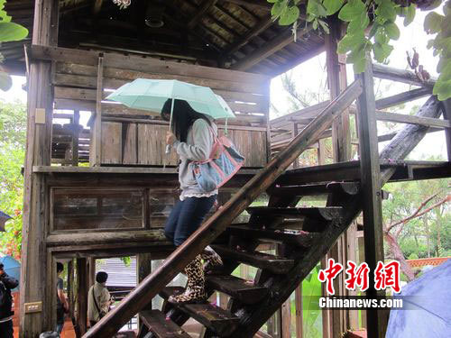 图为带阁楼的观光小屋 韩胜宝 摄 图为带阁楼的观光小屋 韩胜宝 摄