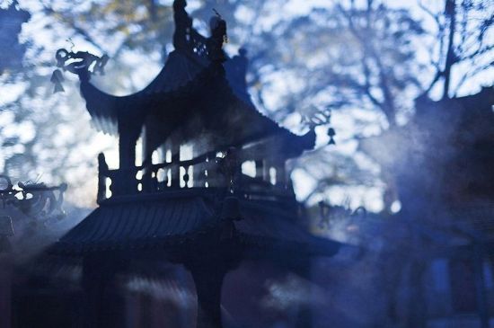 香火缭绕 香火缭绕