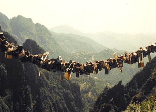 10中国黄山.jpg 10中国黄山.jpg
