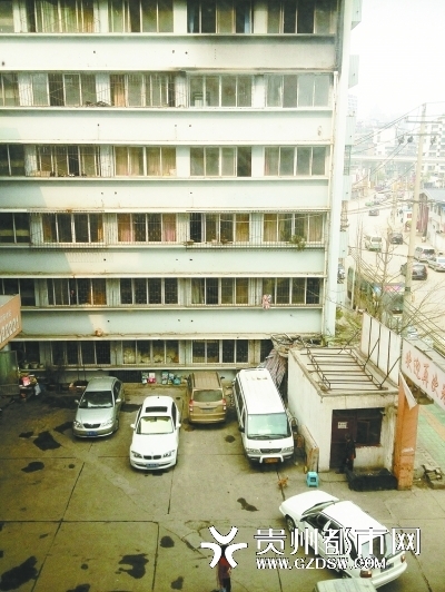 发生纠纷的停车场。 发生纠纷的停车场。
