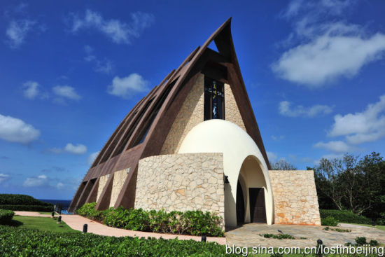 1大乙八郎 2圣普罗帕斯教堂(St. Probus Holy Chapel),风格中有了木的元素,玄关处的蛋型,象征着爱的诞生与新的开始。.jpg 1大乙八郎 2圣普罗帕斯教堂(St. Probus Holy Chapel),风格中有了木的元素,玄关处的蛋型,象征着爱的诞生与新的开始。.jpg