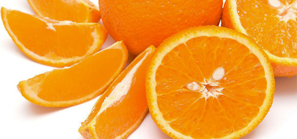 夏季感冒频发 DIY盐蒸橙子治疗咳嗽