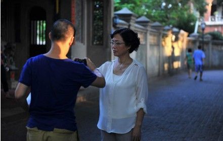《市长带你游厦门》,以副市长国桂荣的心路历程为线索,重新诠释“海上花园”休憩心灵的独特魅力 《市长带你游厦门》,以副市长国桂荣的心路历程为线索,重新诠释“海上花园”休憩心灵的独特魅力
