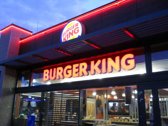 ĺ(Burger King)ʽǢ̸ôܻӭĿTim Hortonsʱܲڼô󣬳һµĿعɹ˾