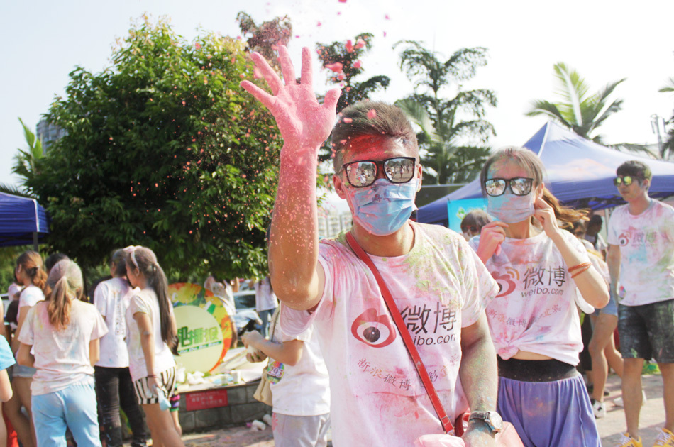 新浪宜宾首届微博彩跑活动