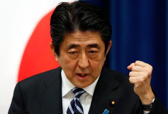 日本首相安倍晋三亮出新三支箭|日本经济|安