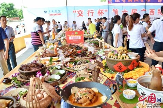 第六届广西特色美食大赛展示的菜品 第六届广西特色美食大赛展示的菜品