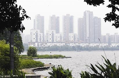 武汉城区50年来近百个湖泊被填占消失(组图)