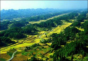 多彩贵州--遵义篇:红色圣地 酒茶之乡_观百年世