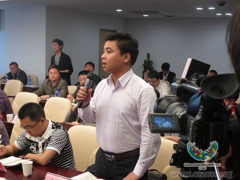 中央重点网络媒体深圳采风大运会(组图)
