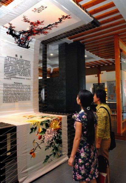 刺绣 苏州“大刺绣”:描绘城市诗意(组图)