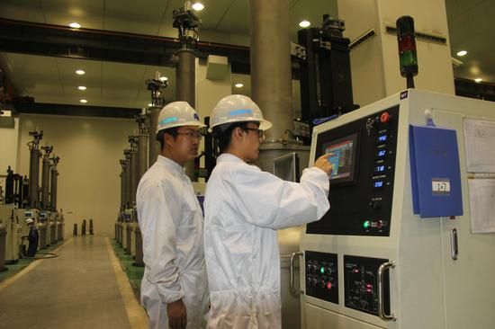赛罕区:着力打造“中国光伏材料之都” 产值将至350亿 呼和浩特市赛罕区:着力打造“中国光伏材料之都”产值将至350亿