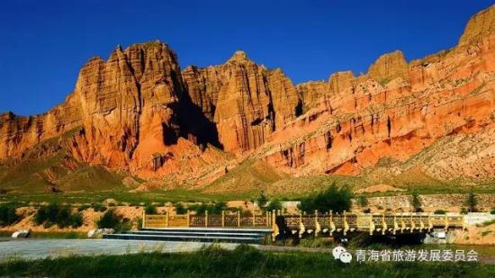 贵德国家地质公园 青海省旅发委与海南州举行旅游工作座谈会