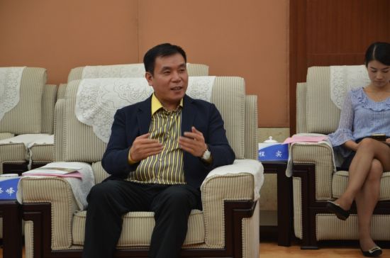 陈泽峰谈中德环保的经营优势 《老杨会客厅》用绿色招商服务市县新型城镇化