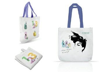 在藝術的名義下打造時尚