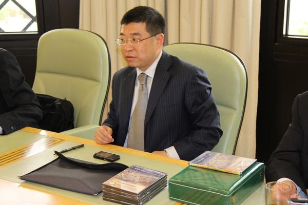 中国商务部部长助理仇鸿对沙特进行工作访问