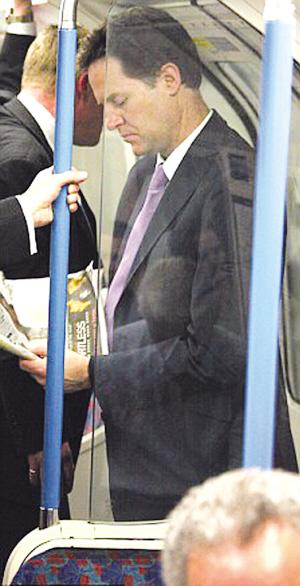 Ӣ���¾������మ�й丱��������