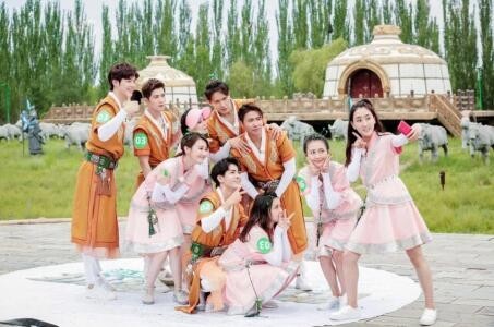 挑战者联盟在线播放 1728579166.jpg