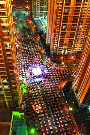 广州获整体改造城中村摆808围酒席招待村民(图)