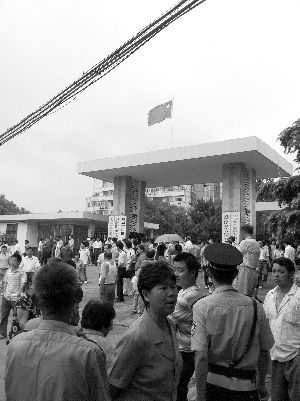 “大合肥”对阵南京武汉 公务员观望“未来”